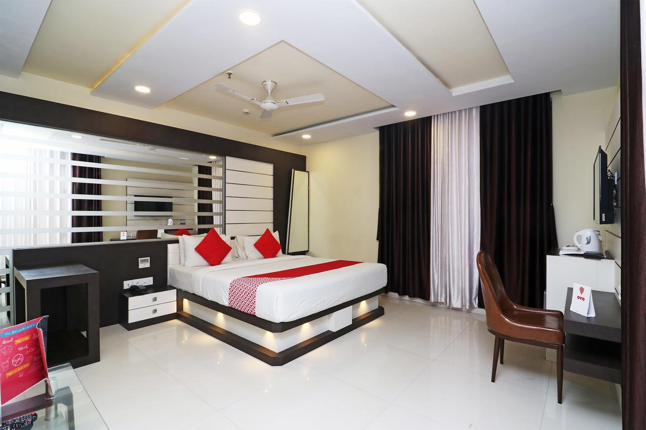 Hotel Ambalika 迪卡 外观 照片