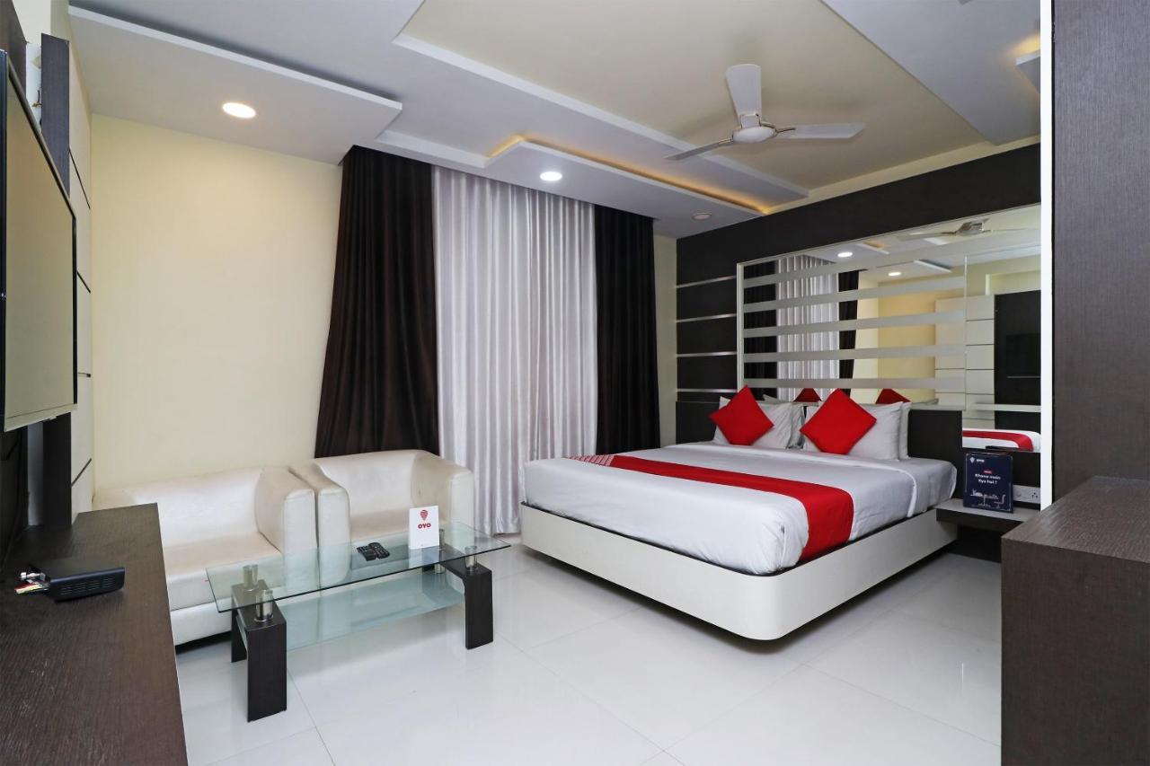 Hotel Ambalika 迪卡 外观 照片